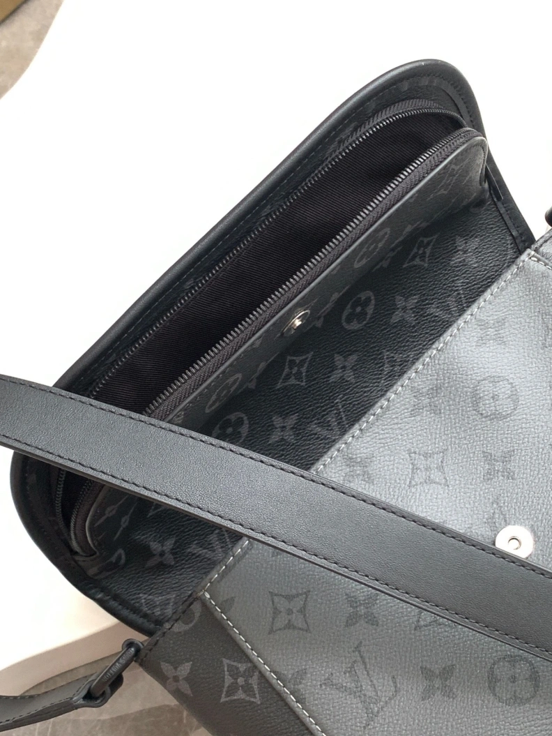 LX Satchel bags Popular 17731