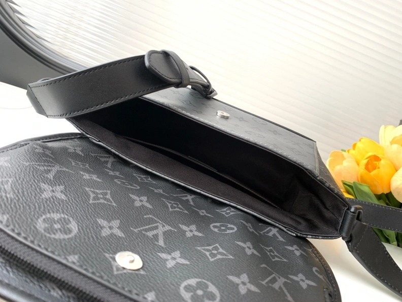 LX Satchel bags Popular 17731