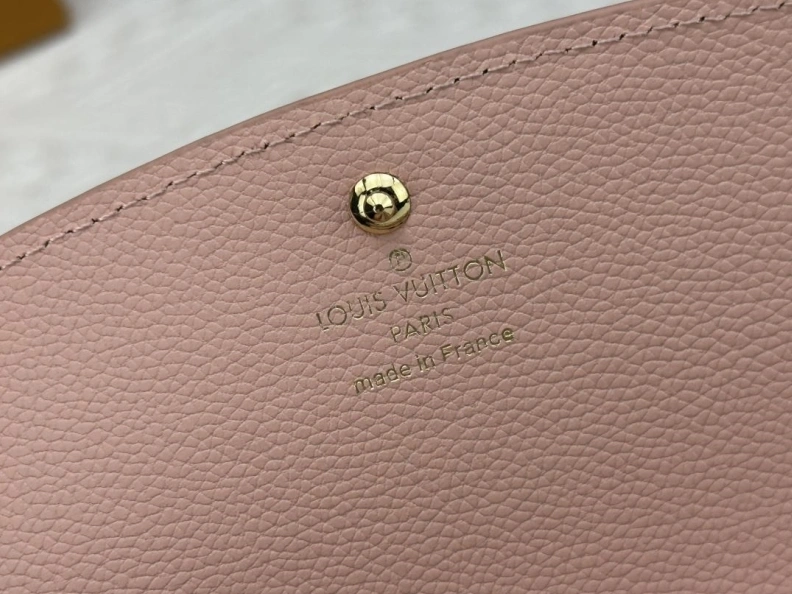 LX Wallets Refined 24004