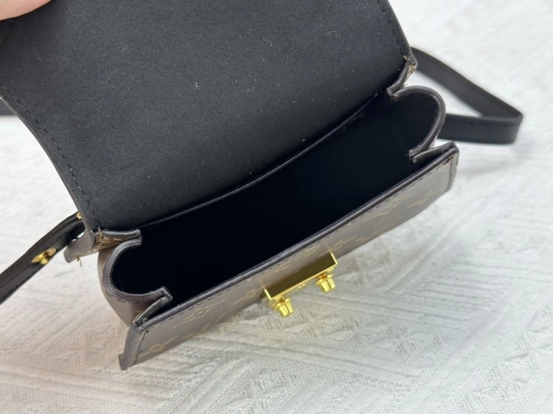 GoodFit LX Top Handle Bags 24203