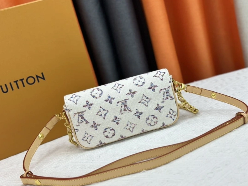 LX Satchel bags Comfortable 24559