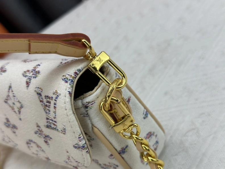 LX Satchel bags Comfortable 24559