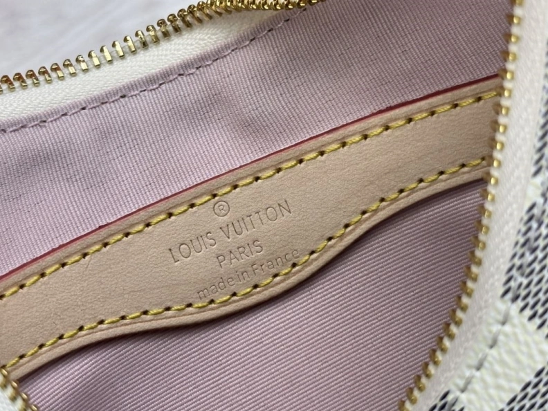 Comfortable LX Satchel bags 24565