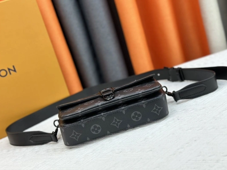 Cozy LX Satchel bags 24580