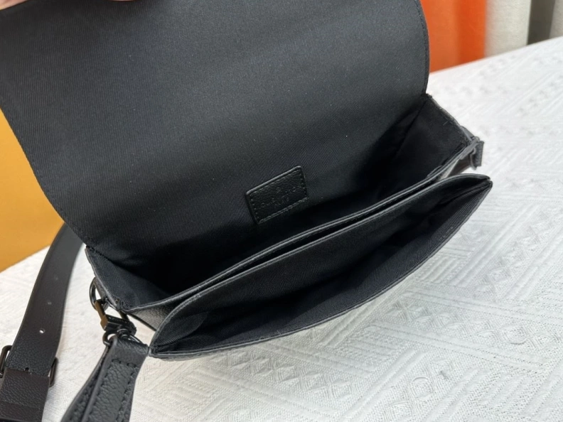 AllSeason LX Satchel bags 24567