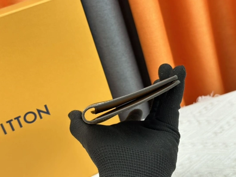 Sleek LX Wallets 23987