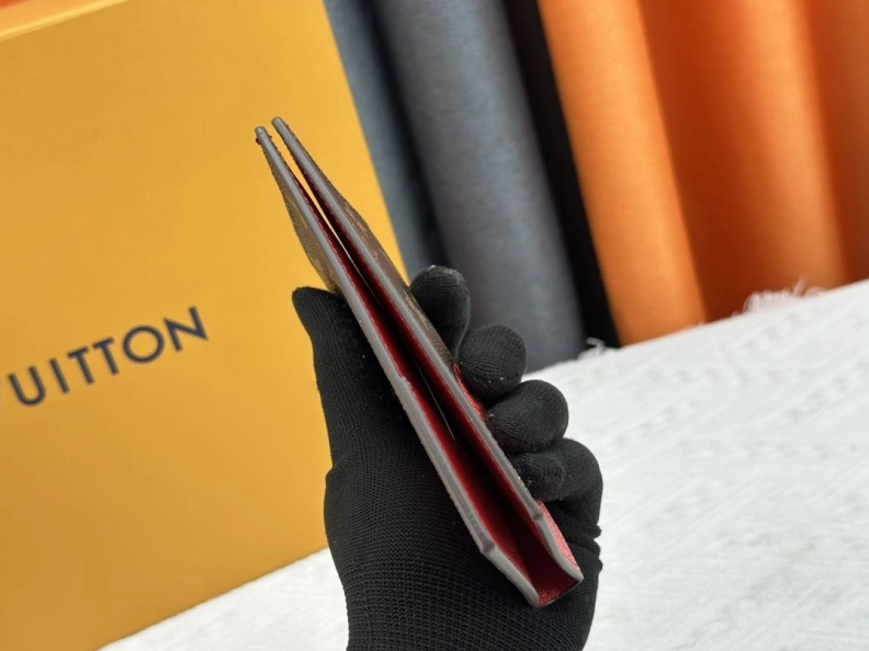 Reliable LX Wallets 23986