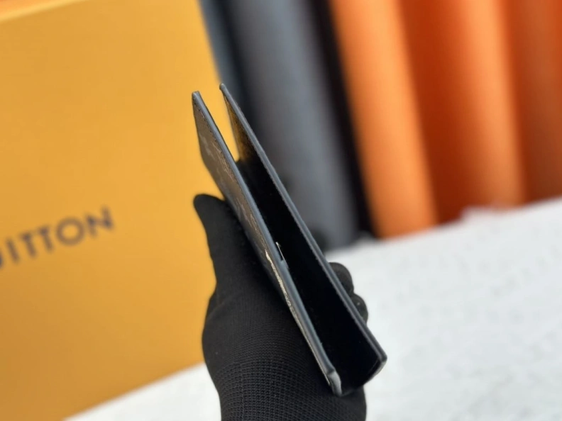 Functional LX Wallets 23997