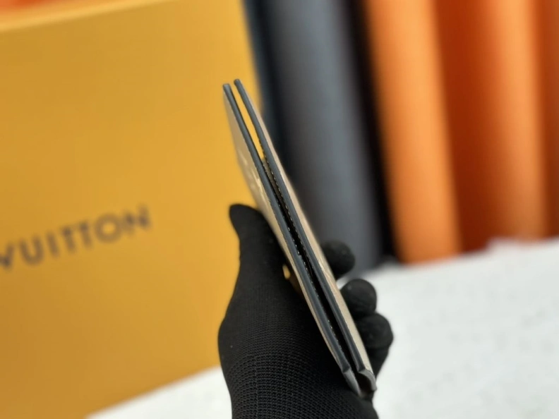 Minimalist LX Wallets 23982