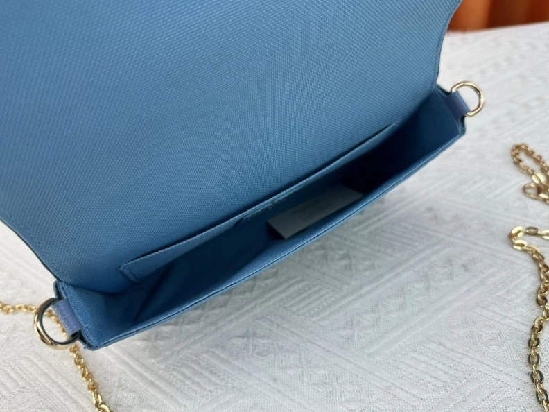 LX Wallets Bright 23983