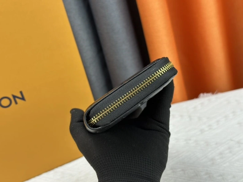 LX Wallets Minimalist 23958