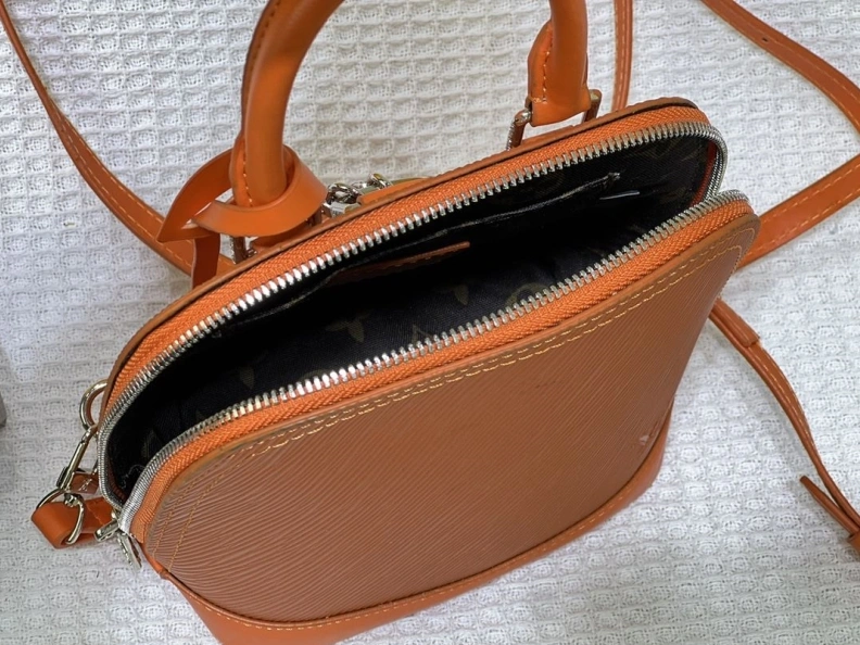 LX Top Handle Bags Classic 24204
