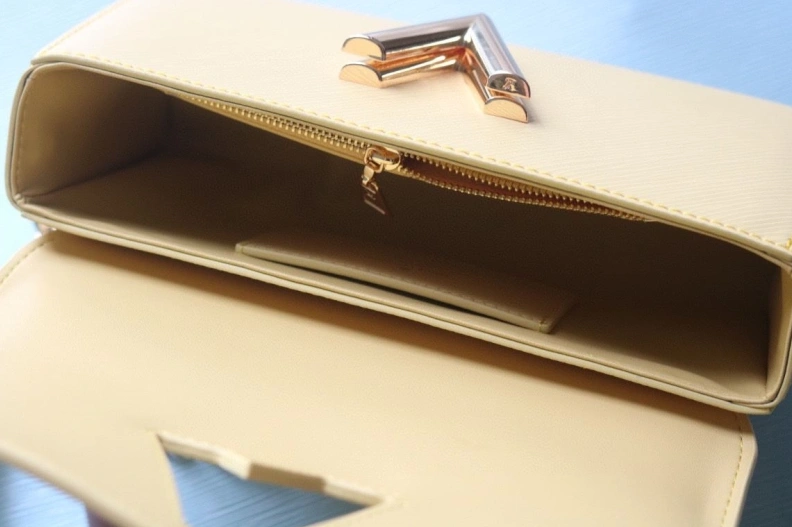Sophisticated LX Twist Denim Bags 24060