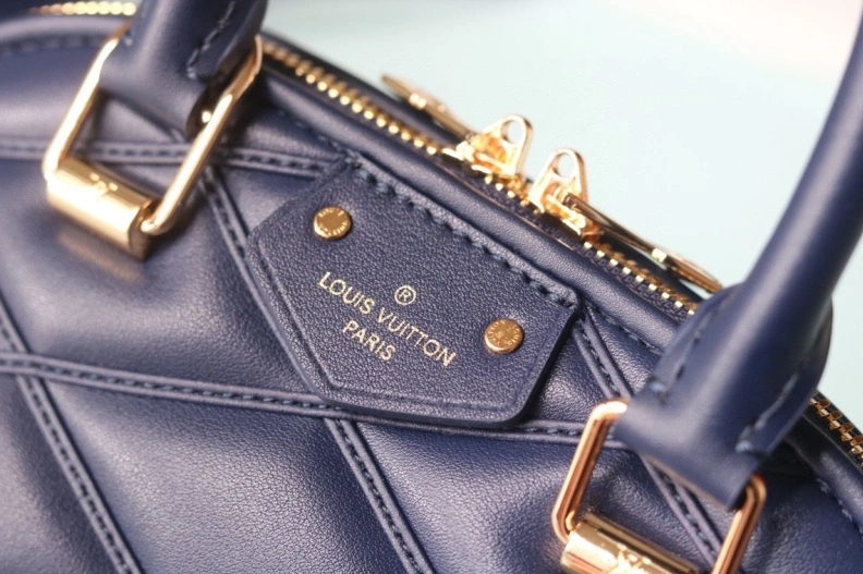 LX Top Handle Bags Minimalist 24212