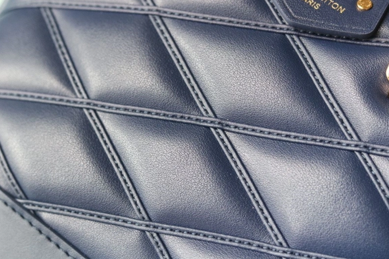 LX Top Handle Bags Minimalist 24212