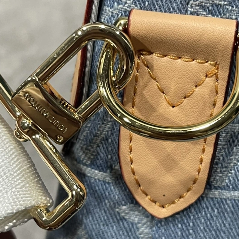 Versatile LX Satchel bags 24532