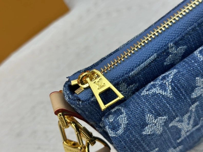 Trendsetting LX Satchel bags 24526