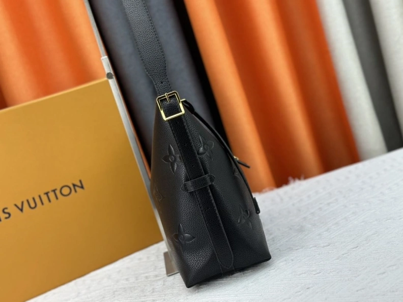 Bold LX Top Handle Bags 24196
