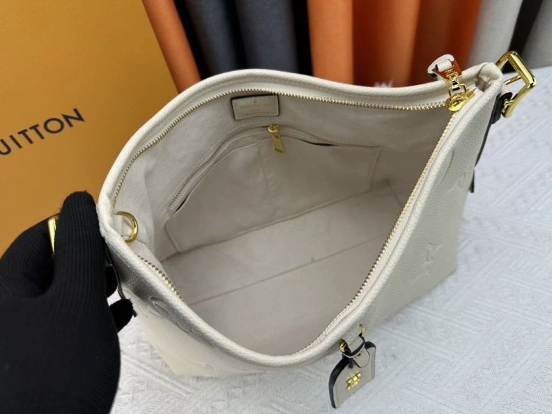 LX Top Handle Bags EasyMatch 24192