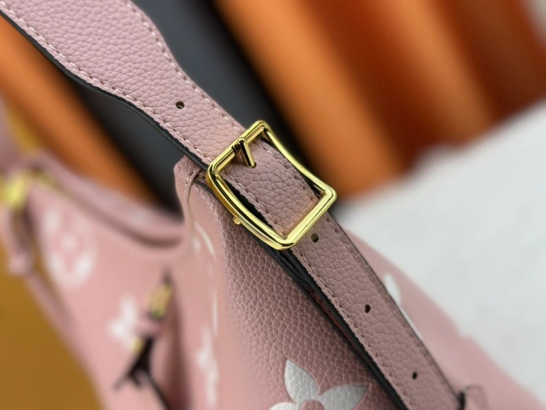 EyeCatching LX Top Handle Bags 24184