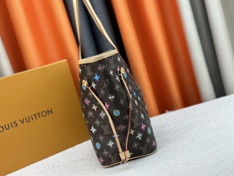 Comfortable LX Shopping Bags 24387