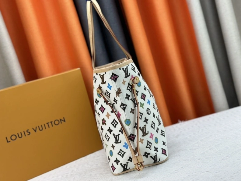 Classic LX Shopping Bags 24391