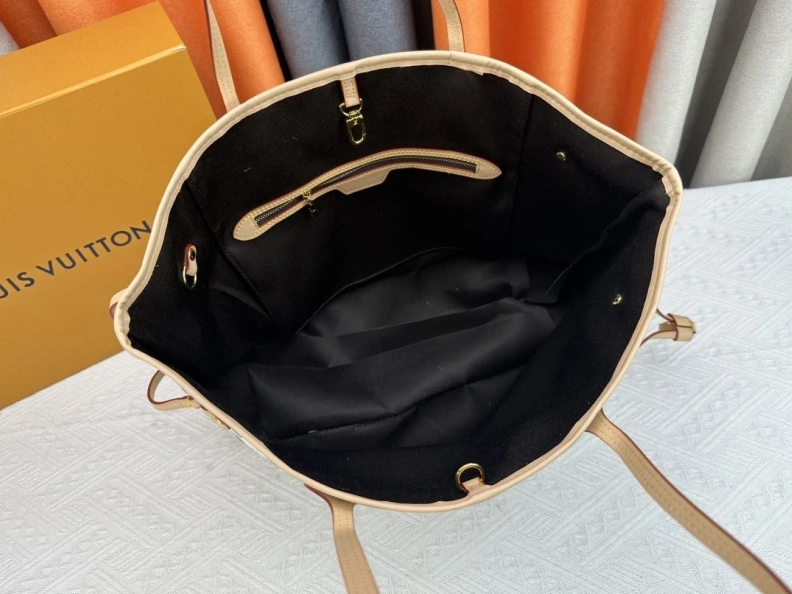 Classic LX Shopping Bags 24391