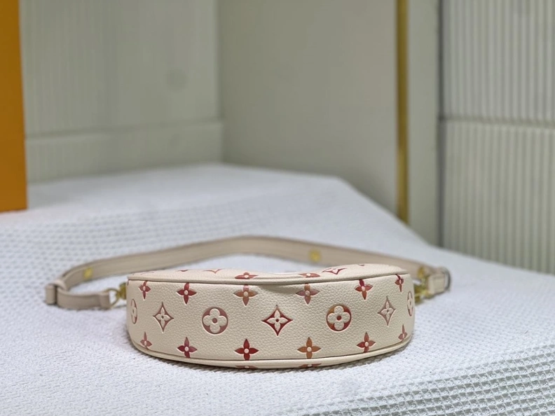 LX Satchel bags Comfortable 24520