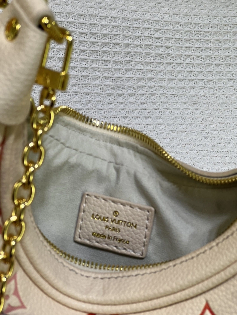 LX Satchel bags Comfortable 24520