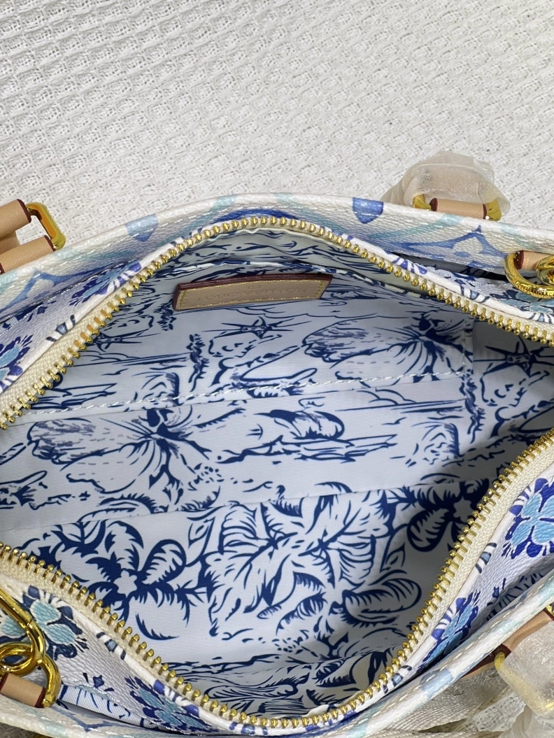 LX Top Handle Bags WellDesigned 24188