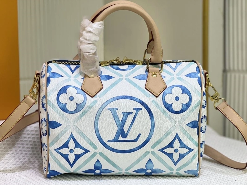 Bold LX Shopping Bags 24378