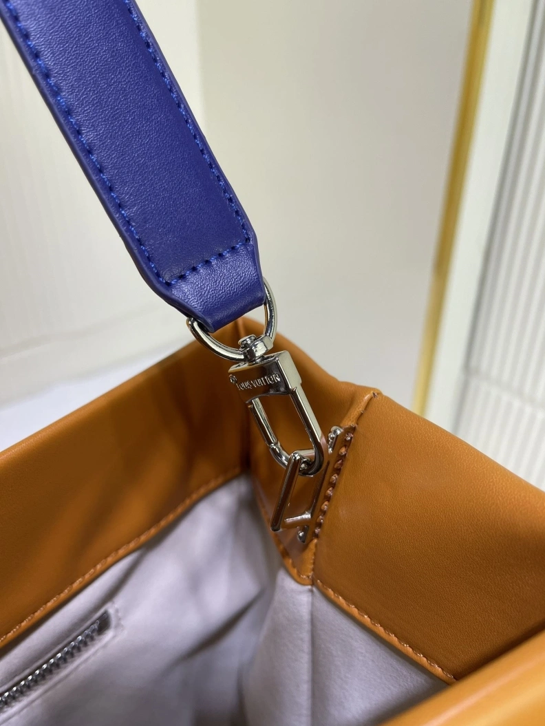 Stylish LX Shopping Bags 24370