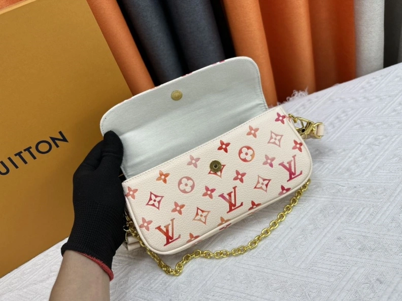 DailyWear LX Satchel bags 24516