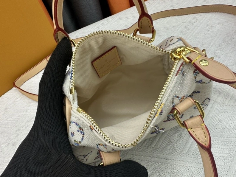 Comfortable LX Speedy Bags 24274