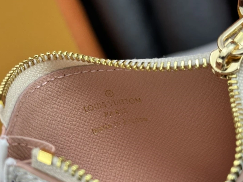 LX Wallets Compact 23950