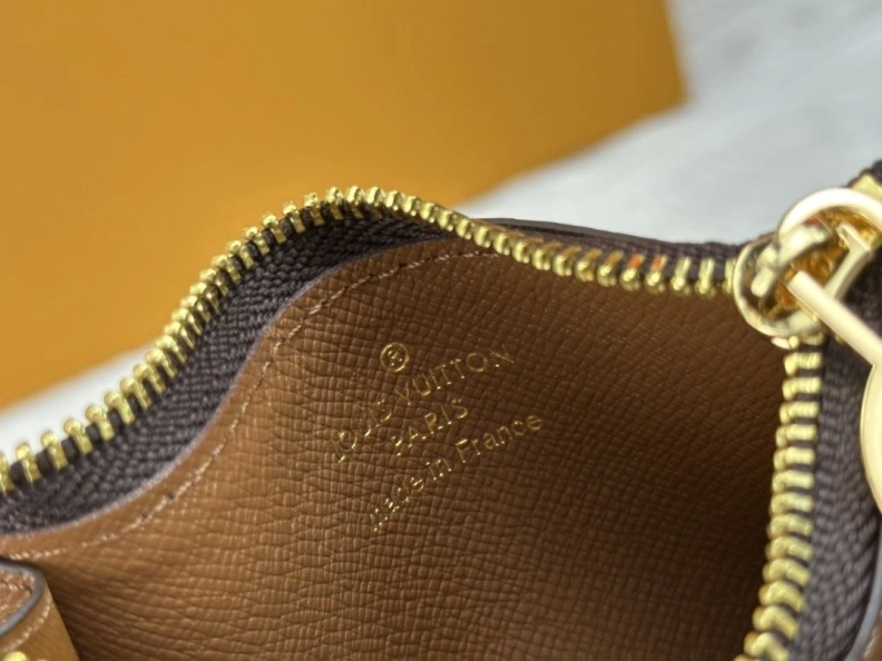 Efficient LX Wallets 23946