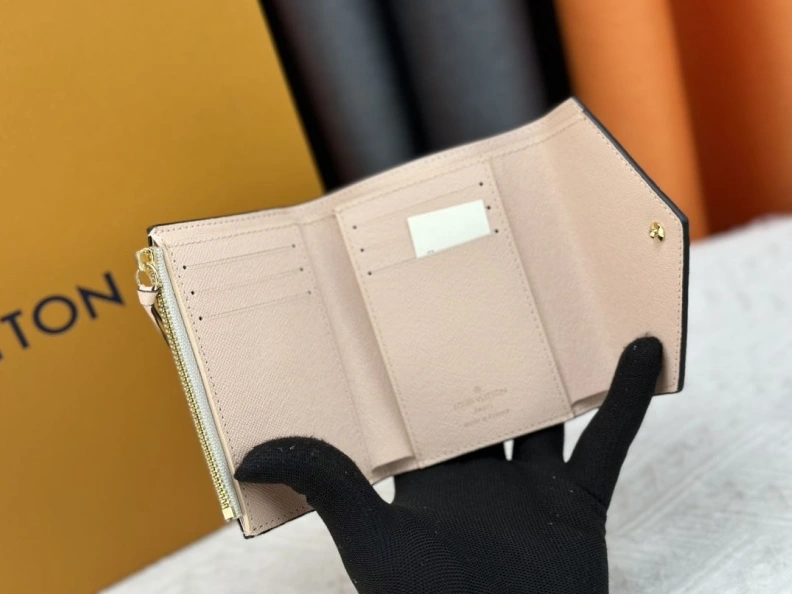 LX Wallets Timeless 23941