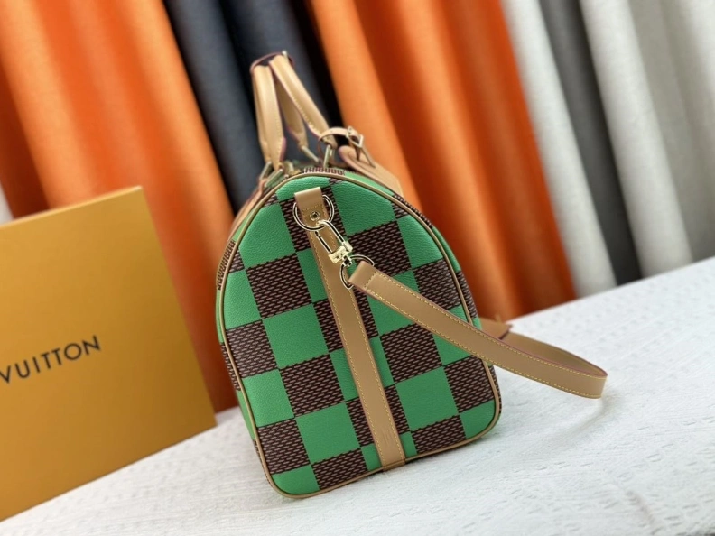 Trendsetting LX Travel Bags 24129