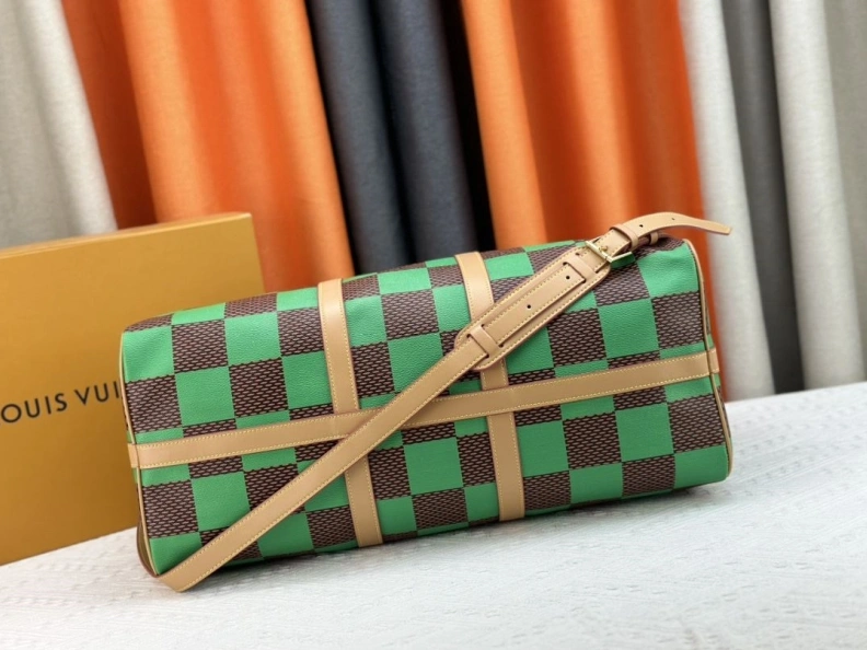 Trendsetting LX Travel Bags 24129
