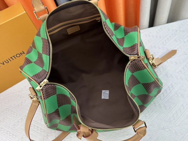 Trendsetting LX Travel Bags 24129