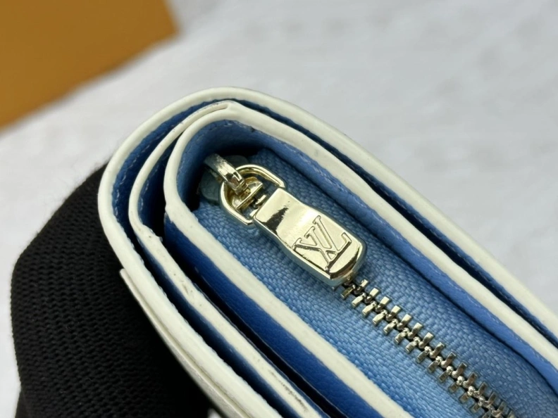 LX Wallets Comfortable 23926