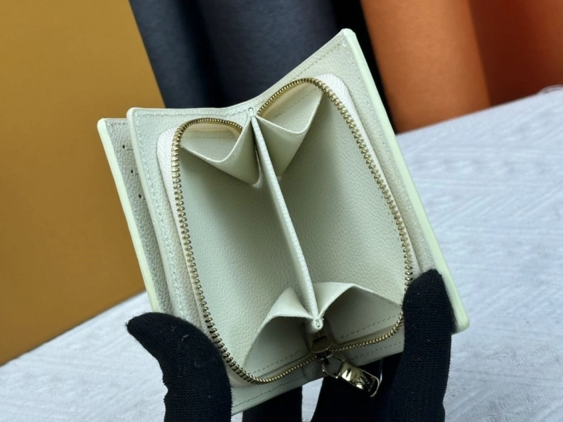 Comfortable LX Wallets 23924