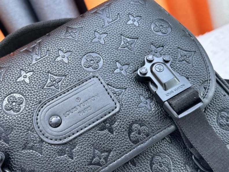 LX Satchel bags Versatile 24498