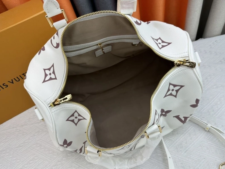 Vibrant LX Travel Bags 24116