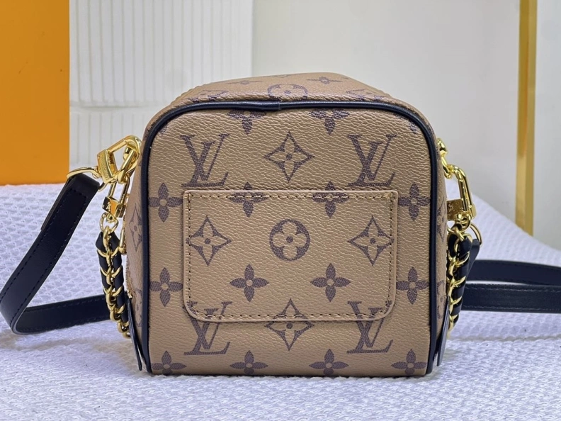 LX Cosmetic Bags DailyWear 24598