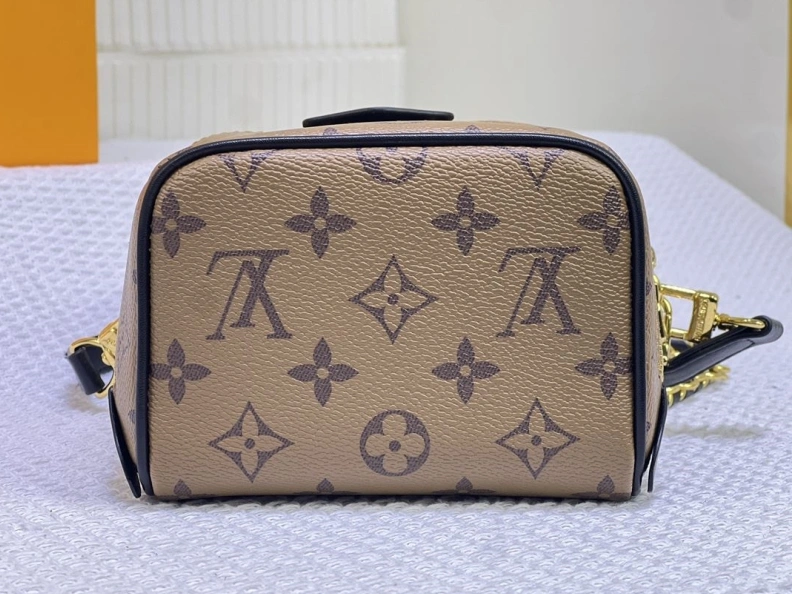 LX Cosmetic Bags DailyWear 24598