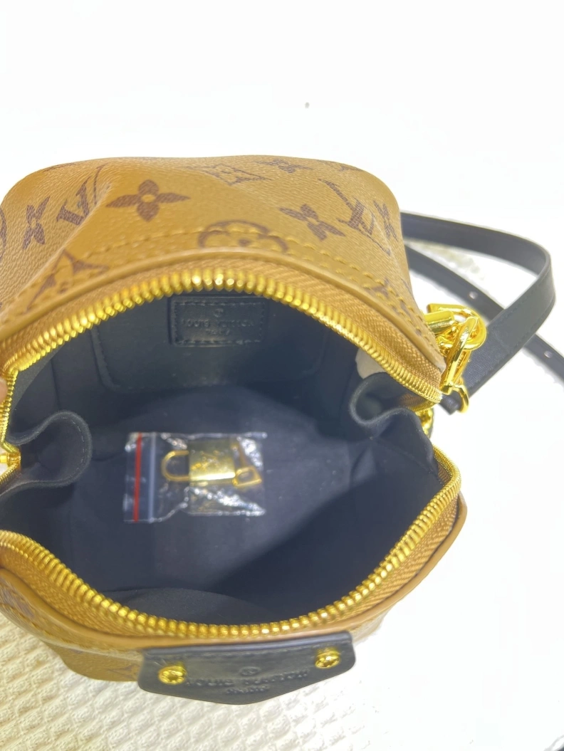 LX Cosmetic Bags DailyWear 24598