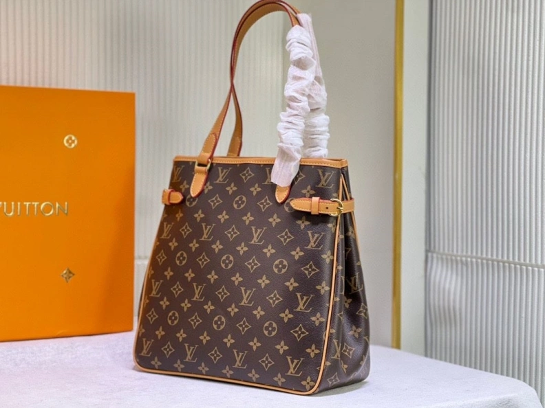 Versatile LX Top Handle Bags 24161