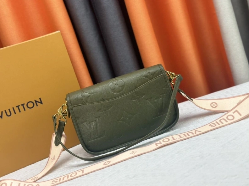 Refined LX Satchel bags 24483