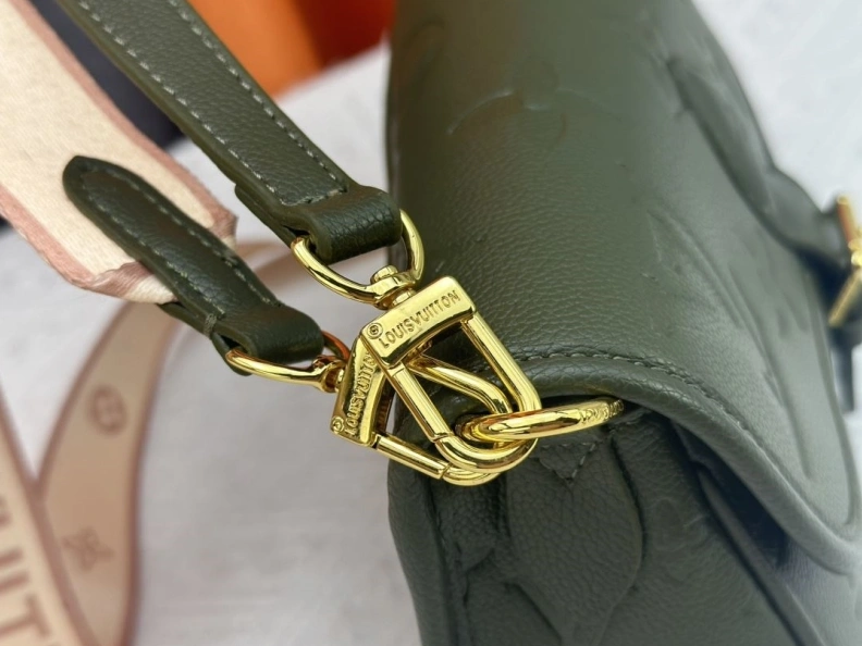Refined LX Satchel bags 24483